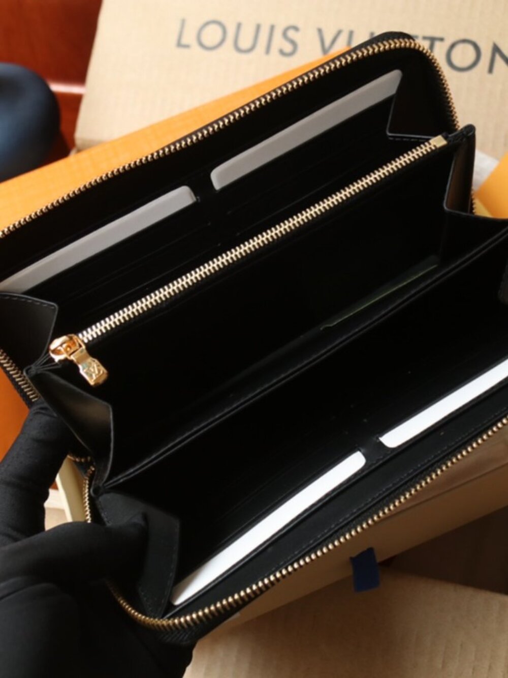 🎲Louis Vuitton Zippy Wallet Long Purse - Picture 5 of 8